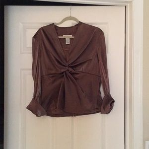 Dressy blouse zippered back